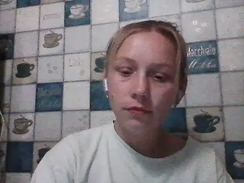 Snapshot of Anna_wey chatting on June 29, 2026, 7:13 pm Anna wey online show from June 29, 2026, 7:13 pm