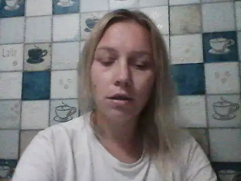 Snapshot of Anna_wey chatting on October 12, 2025, 6:53 pm Anna wey online show from October 12, 2025, 6:53 pm