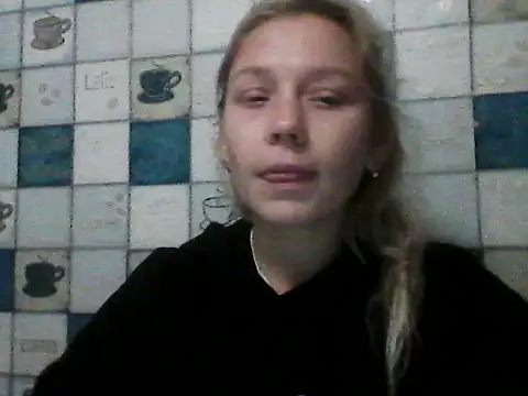 Snapshot of Anna_wey chatting on October 18, 2025, 6:21 pm Anna wey online show from October 18, 2025, 6:21 pm