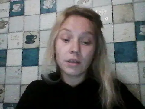 Snapshot of Anna_wey chatting on October 16, 2025, 7:00 pm Anna wey online show from October 16, 2025, 7:00 pm