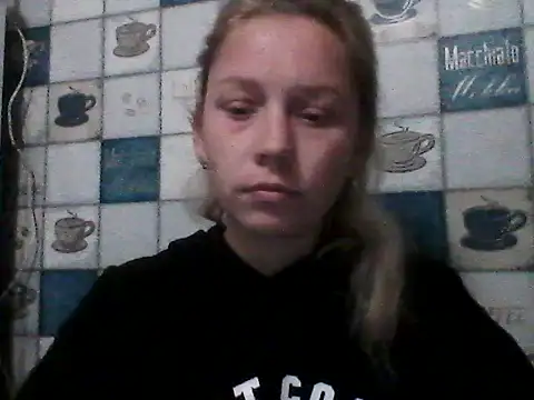 Snapshot of Anna_wey chatting on October 6, 2025, 6:41 pm Anna wey online show from October 6, 2025, 6:41 pm