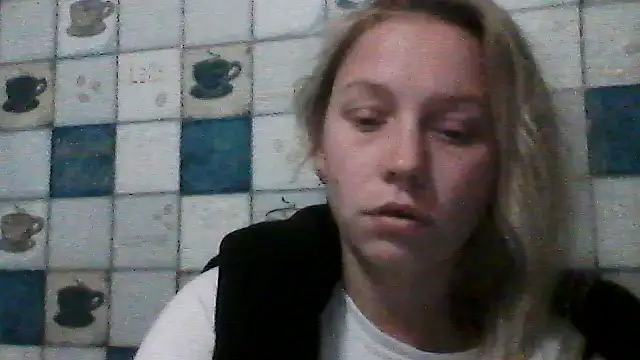 Snapshot of Anna_wey chatting on October 20, 2025, 6:41 pm Anna wey online show from October 20, 2025, 6:41 pm