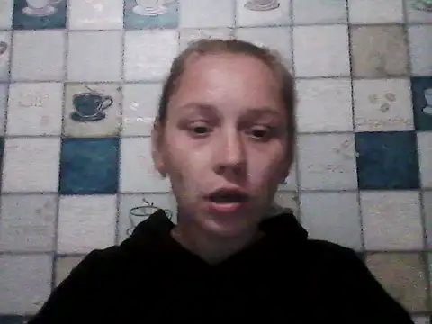 Snapshot of Anna_wey chatting on October 4, 2025, 5:58 pm Anna wey online show from October 4, 2025, 5:58 pm