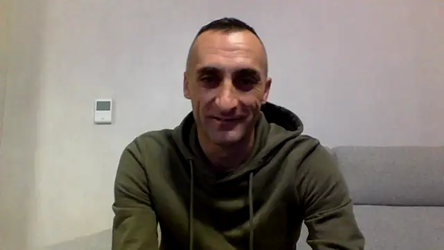 ANGELSANTAMARIA- online show from October 12, 2025, 3:30 am