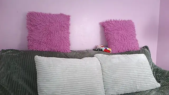 Hiyakasudere online show from December 17, 2025, 12:32 pm