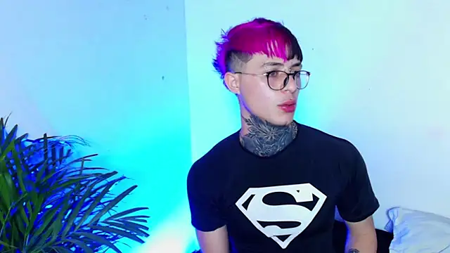 Snapshot of 7_Saturno_7 chatting on October 25, 2025, 9:48 pm 7 Saturno 7 online show from October 25, 2025, 9:48 pm