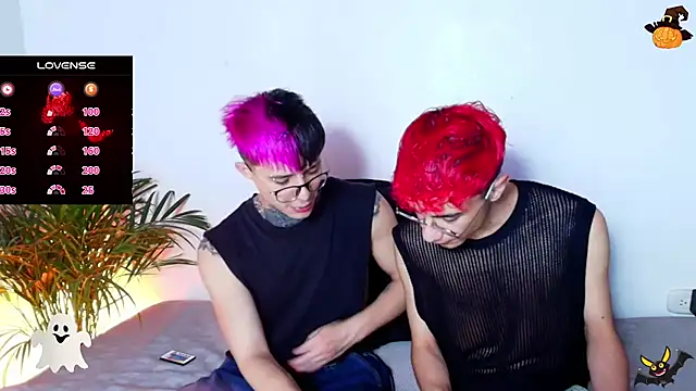 Snapshot of 7_Saturno_7 chatting on October 28, 2025, 8:19 pm 7 Saturno 7 online show from October 28, 2025, 8:19 pm