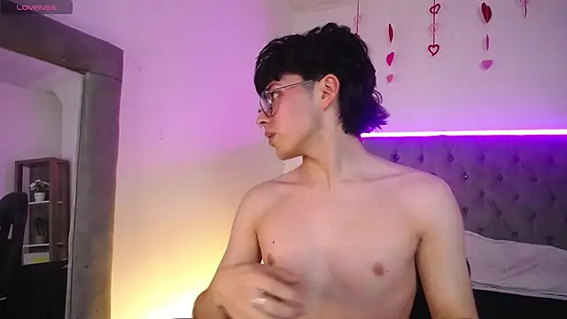 Snapshot of PepperTwink chatting on September 20, 2025, 4:56 pm PepperTwink online show from September 20, 2025, 4:56 pm