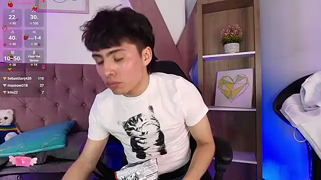 PepperTwink online show from December 3, 2025, 5:45 pm