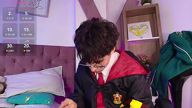 Snapshot of PepperTwink chatting on October 25, 2025, 5:35 pm PepperTwink online show from October 25, 2025, 5:35 pm