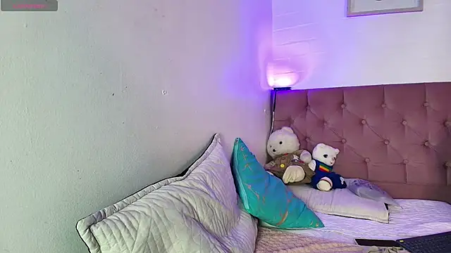 Snapshot of PepperTwink chatting on October 31, 2025, 5:31 pm PepperTwink online show from October 31, 2025, 5:31 pm