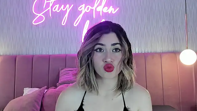 lilithharper wm online show from September 29, 2025, 7:41 pm