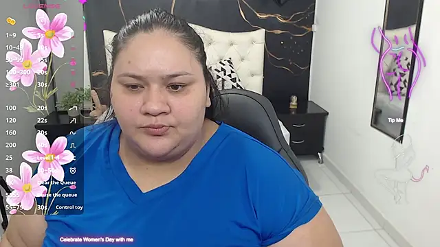 Snapshot of Aaliyah11 chatting on March 11, 2025, 2:53 am Aaliyah11 online show from March 11, 2025, 2:53 am