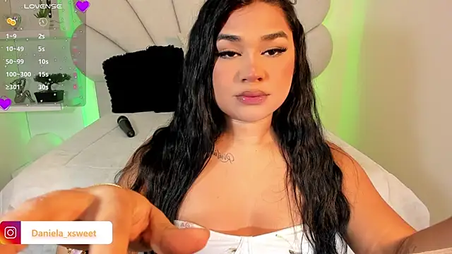 Snapshot of Danielaangelina chatting on September 28, 2025, 6:20 am Danielaangelina online show from September 28, 2025, 6:20 am