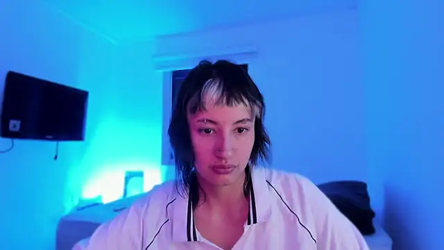 ggor4w33 online show from April 2, 2026, 10:11 am