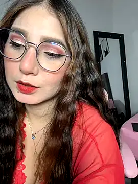 Anniferreira2 online show from November 14, 2025, 2:04 am