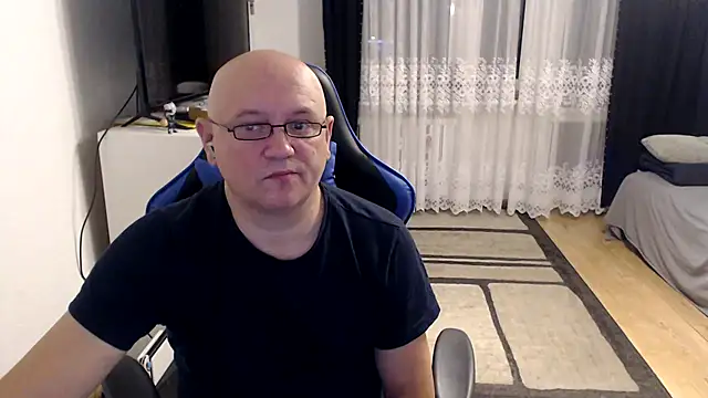 Snapshot of ruplumber chatting on October 8, 2025, 5:35 pm ruplumber online show from October 8, 2025, 5:35 pm