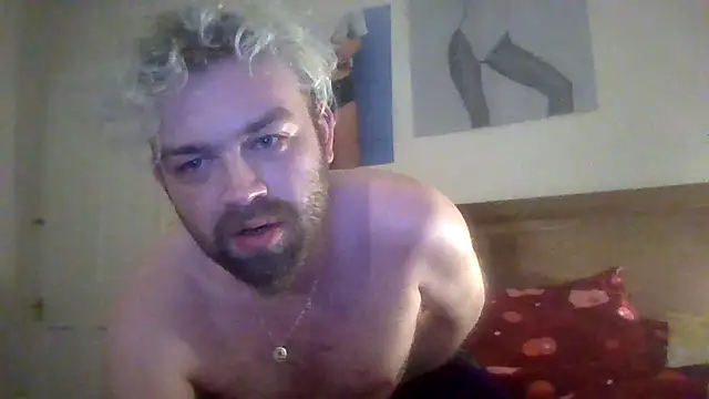 Snapshot of Aquaca1910 chatting on February 3, 2025, 11:15 pm Aquaca1910 online show from February 3, 2025, 11:15 pm