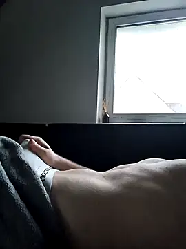 Snapshot of Cosmin69fuckk chatting on February 1, 2025, 6:54 am Cosmin69fuckk online show from February 1, 2025, 6:54 am