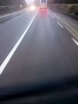 Dam70 online show from November 17, 2025, 6:50 am