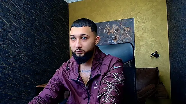 JaceZachary online show from February 24, 2025, 5:33 am