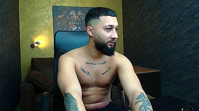 JaceZachary online show from March 5, 2025, 5:18 am