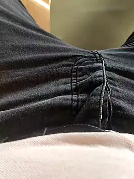 Snapshot of legolasleo chatting on September 22, 2025, 4:40 am legolasleo online show from September 22, 2025, 4:40 am