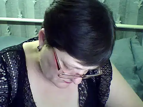 ElzaJewel online show from March 2, 2025, 6:35 pm