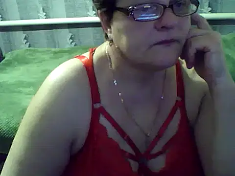 ElzaJewel online show from March 23, 2025, 3:43 am