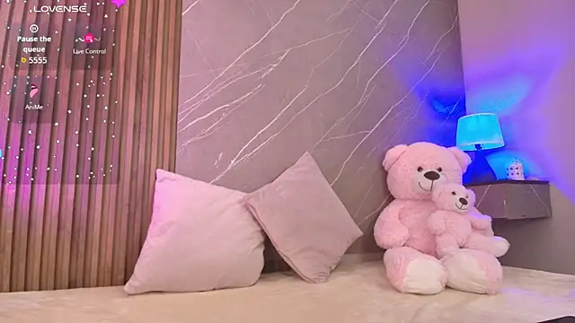 Snapshot of ariana_jhonson1 chatting on January 16, 2026, 12:09 pm ariana jhonson1 online show from January 16, 2026, 12:09 pm