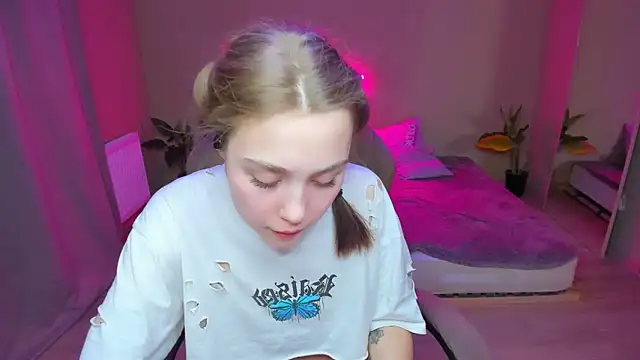 YourMegan online show from February 28, 2025, 1:58 am