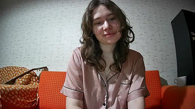 girliemilk online show from January 13, 2026, 2:15 am