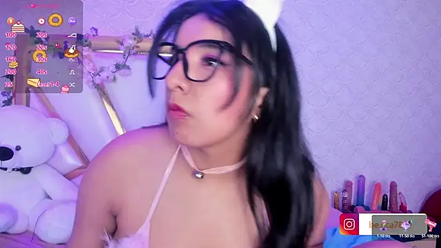 Snapshot of BeccaMathew chatting on October 22, 2025, 12:54 am BeccaMathew online show from October 22, 2025, 12:54 am