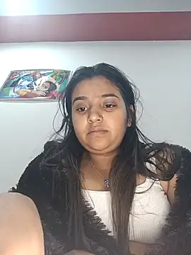 RAYI 01 online show from February 8, 2025, 8:21 pm