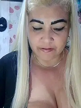 BonniAdams online show from September 30, 2025, 2:28 am