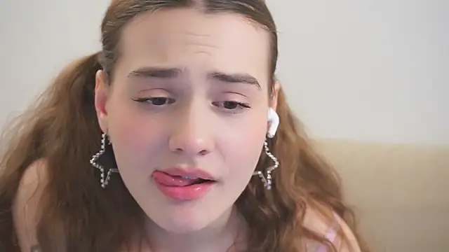 Samanthajns online show from February 12, 2025, 12:48 am
