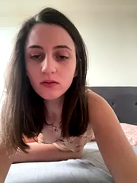 Snapshot of couple-hot2708 chatting on January 8, 2026, 9:26 am couple-hot2708 online show from January 8, 2026, 9:26 am