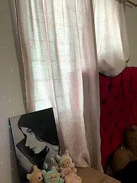 Snapshot of akirahattori chatting on October 5, 2025, 7:26 pm akirahattori online show from October 5, 2025, 7:26 pm