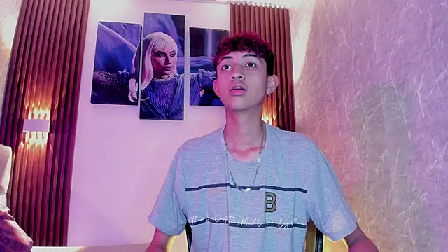 Snapshot of Allen_Starck chatting on February 10, 2025, 2:05 pm Allen Starck online show from February 10, 2025, 2:05 pm