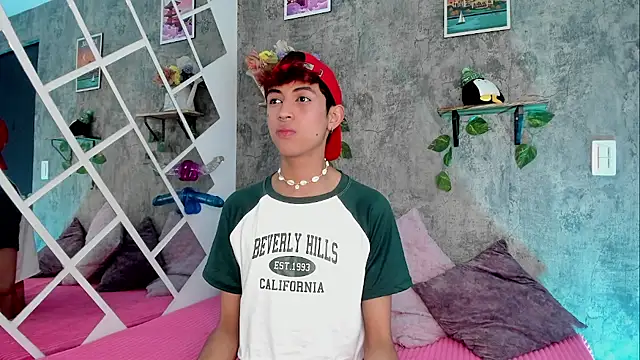 Snapshot of Allen_Starck chatting on March 18, 2025, 5:02 am Allen Starck online show from March 18, 2025, 5:02 am