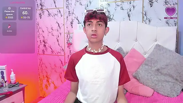 Snapshot of Allen_Starck chatting on March 8, 2025, 4:34 am Allen Starck online show from March 8, 2025, 4:34 am