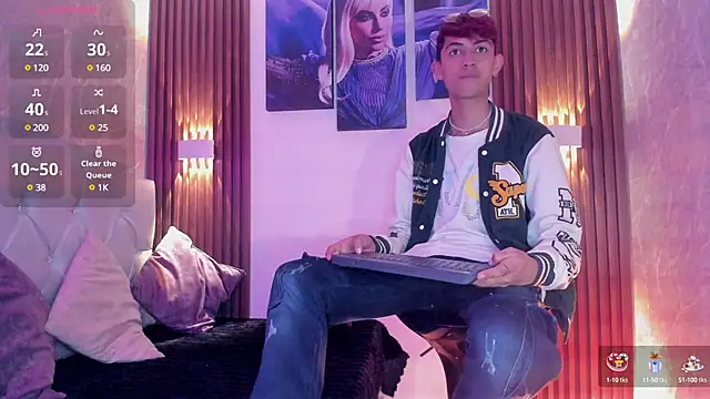 Snapshot of Allen_Starck chatting on February 12, 2025, 1:16 pm Allen Starck online show from February 12, 2025, 1:16 pm