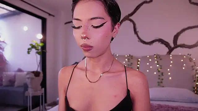 Snapshot of soidai_miiu chatting on September 18, 2025, 9:07 pm soidai miiu online show from September 18, 2025, 9:07 pm