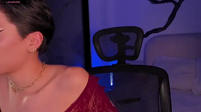 Snapshot of soidai_miiu chatting on February 27, 2025, 4:57 am soidai miiu online show from February 27, 2025, 4:57 am