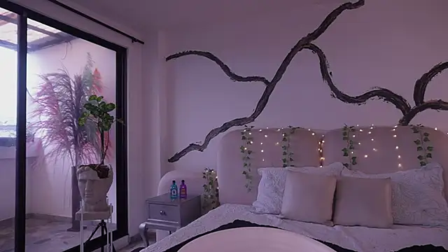 Snapshot of soidai_miiu chatting on September 30, 2025, 8:37 pm soidai miiu online show from September 30, 2025, 8:37 pm