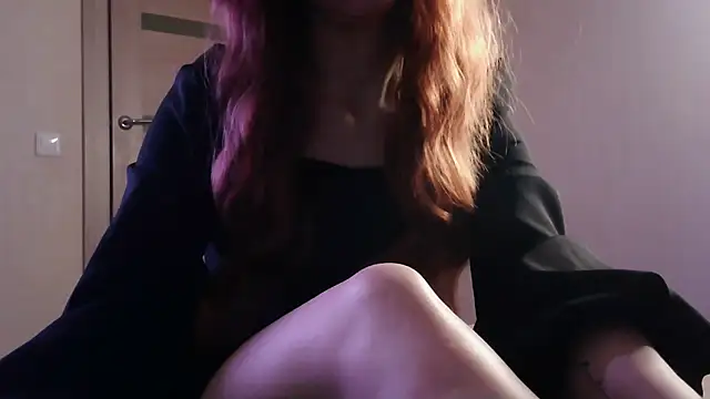  AliceOwen  online show from March 6, 2025, 7:10 pm