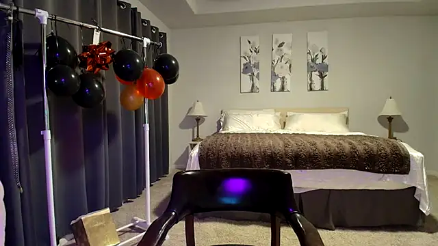 kaliii jones online show from December 14, 2025, 2:07 am