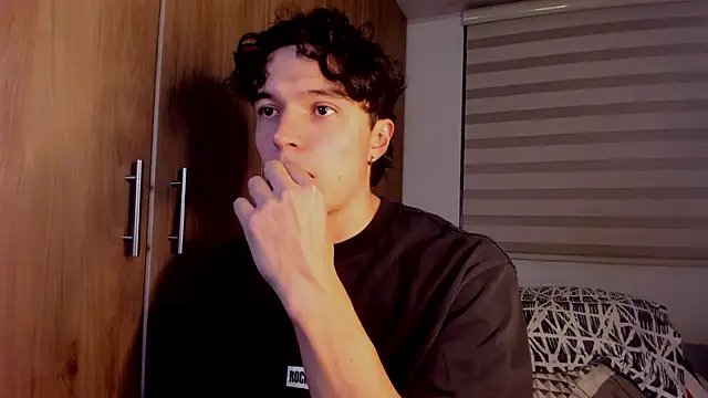 Mastrangelo xxx online show from January 10, 2026, 5:03 am