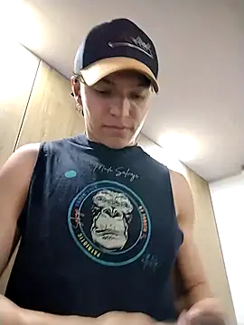 Snapshot of Mastrangelo_xxx chatting on November 5, 2025, 4:26 am Mastrangelo xxx online show from November 5, 2025, 4:26 am