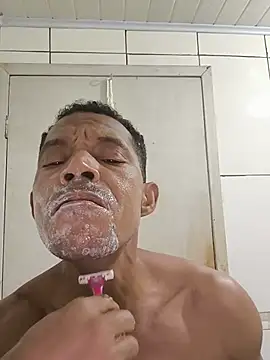 Renato571 online show from June 14, 2026, 10:22 pm